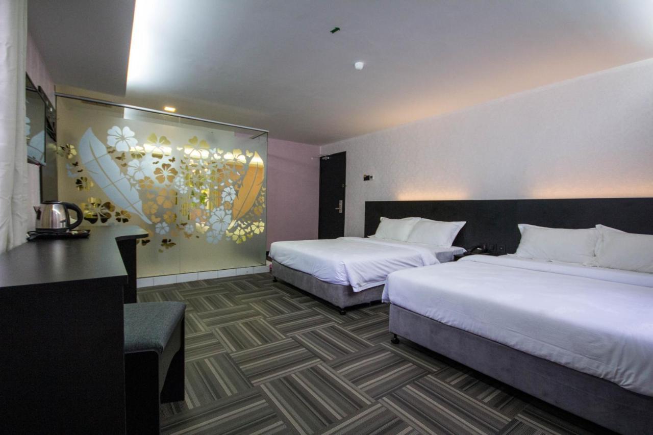 S Hotel Seberang Jaya Eksteriør billede